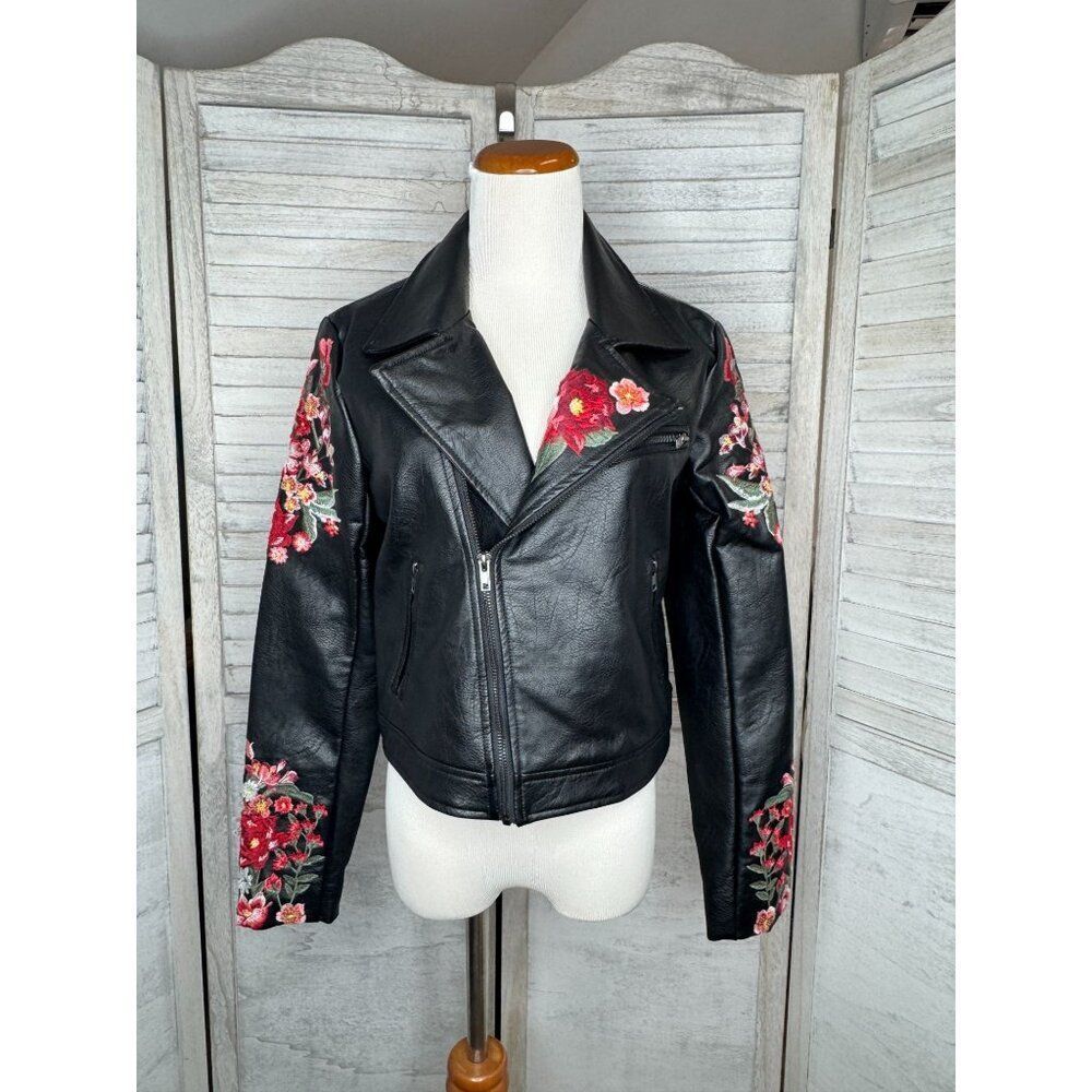 Blind Date Casual Embroidered Cropped Faux Leather Moto Jacket Black Women's S